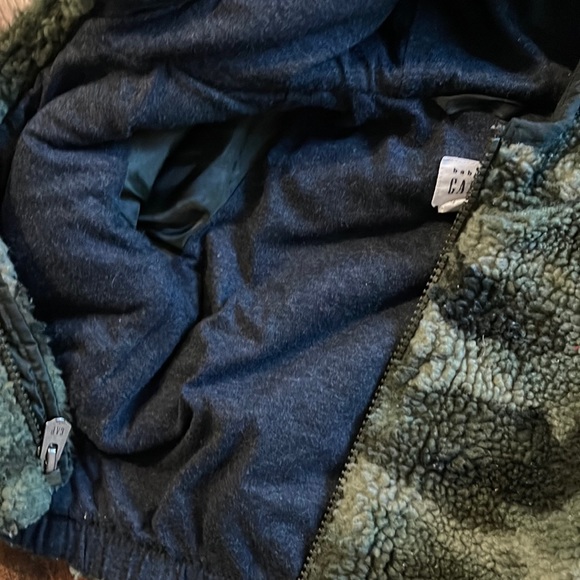 Baby Gap Camo Sweater size 6-12 months - Picture 3 of 5